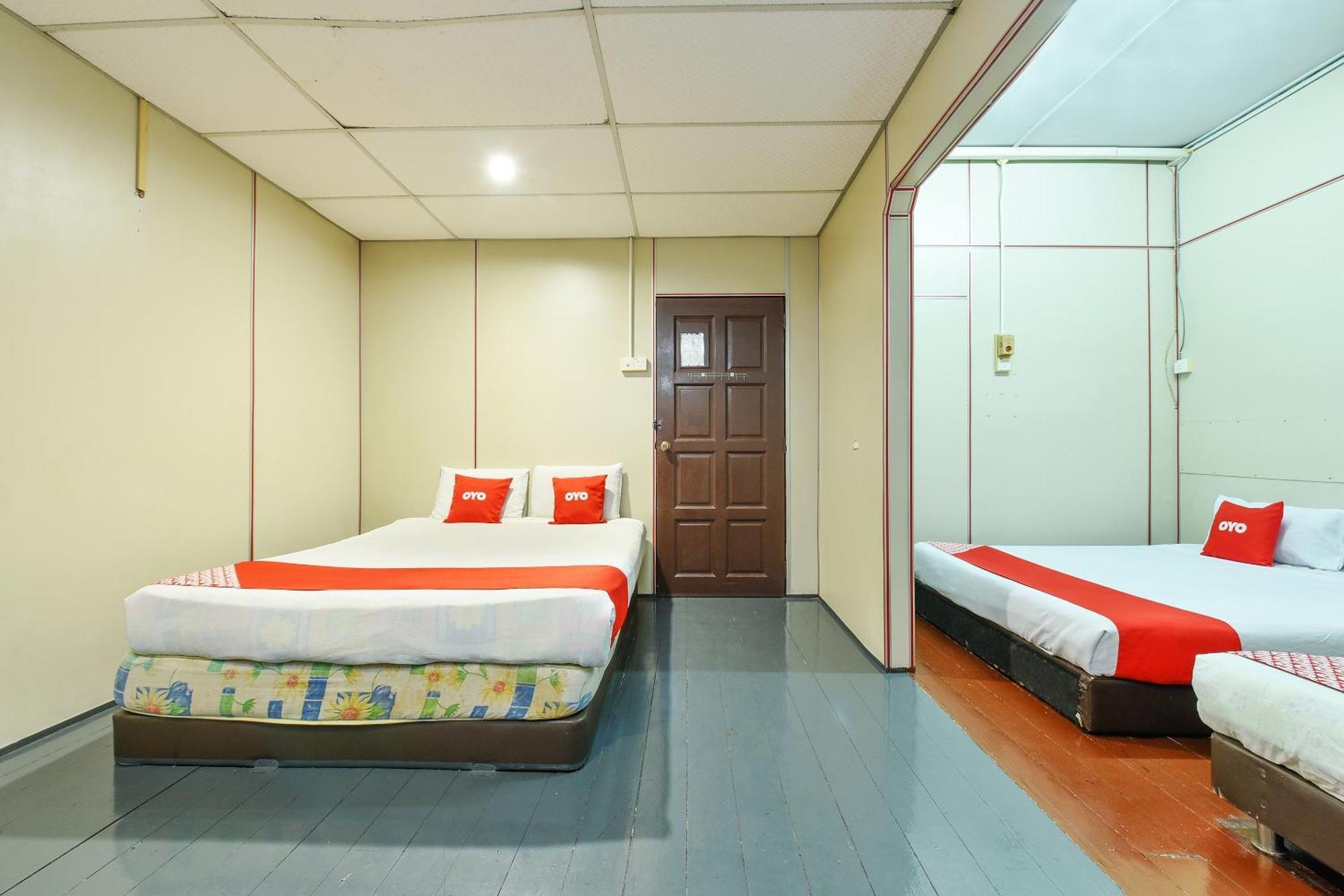 Oyo 90627 Pulau Ketam Inn Klang Exterior foto