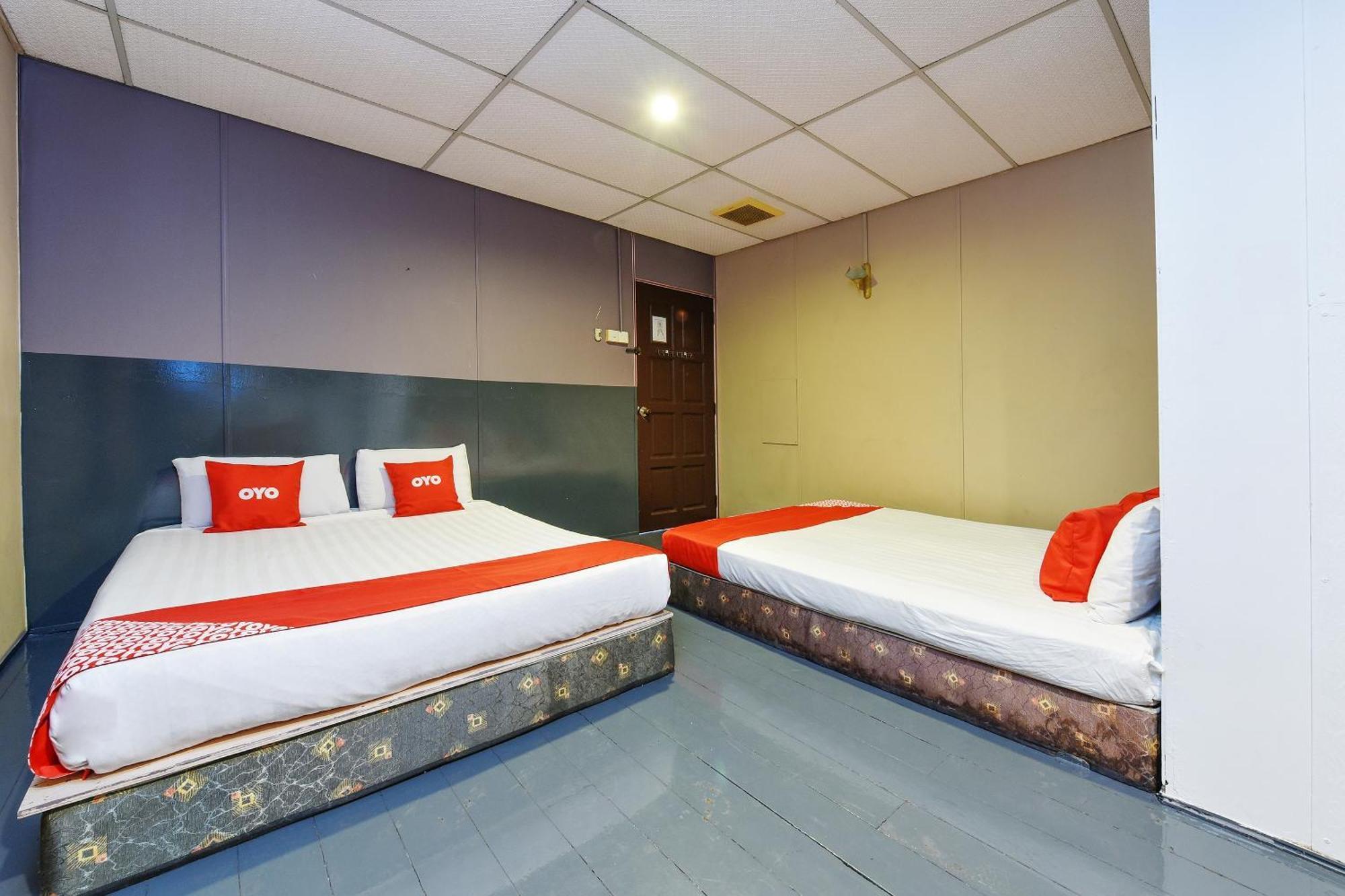 Oyo 90627 Pulau Ketam Inn Klang Exterior foto